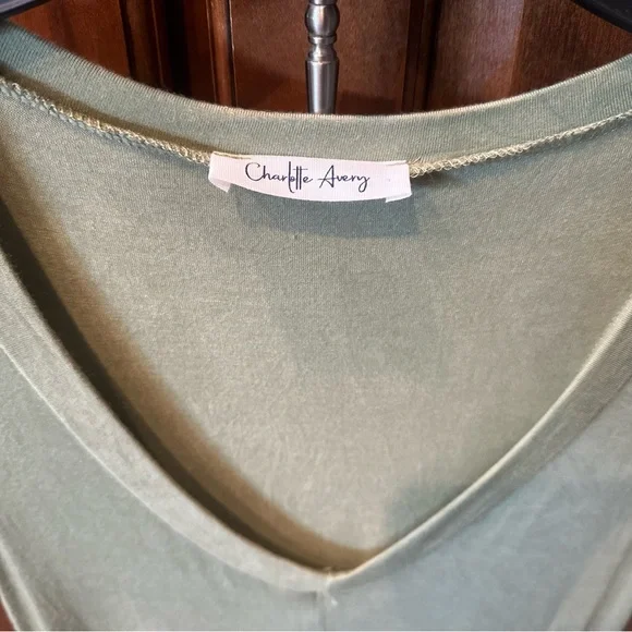 Charlotte Avery Green Sleeveless Dress. Medium. Bundle 4 Deals! - Picture 8 of 15